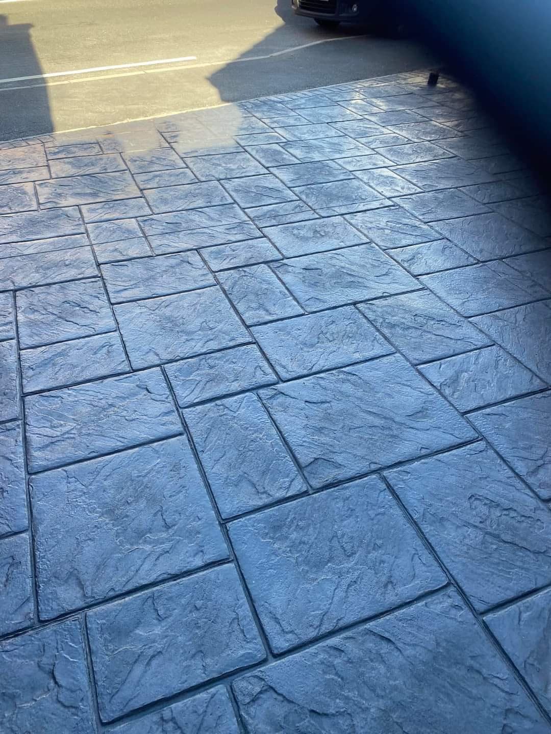 Detalle de textura en hormigón impreso